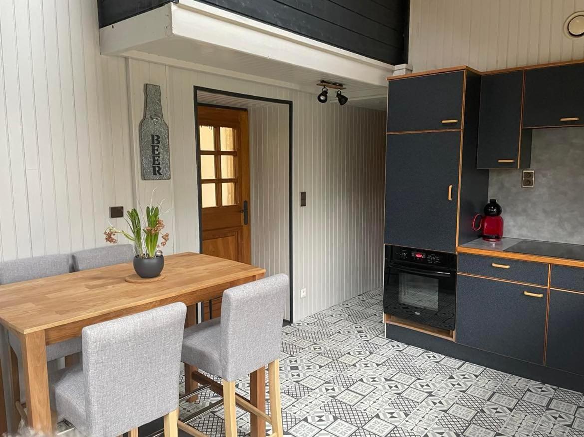 Gite L'Atelier Le Bu-sur-Rouvres Bagian luar foto